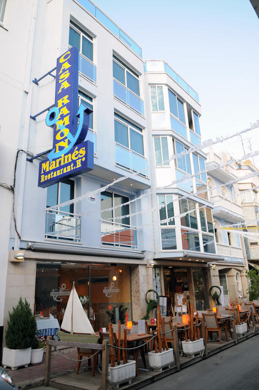 Hostal Can Marines Sant Carles De La Rapita Exterior photo