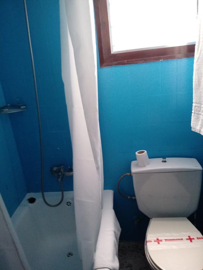 Hostal Can Marines Sant Carles De La Rapita Exterior photo